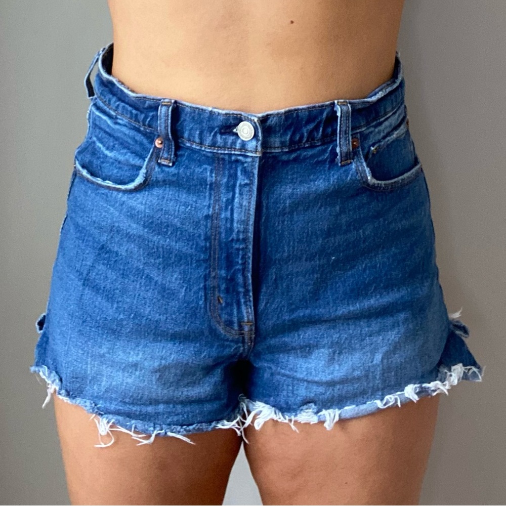Abercrombie high waisted medium wash shorts